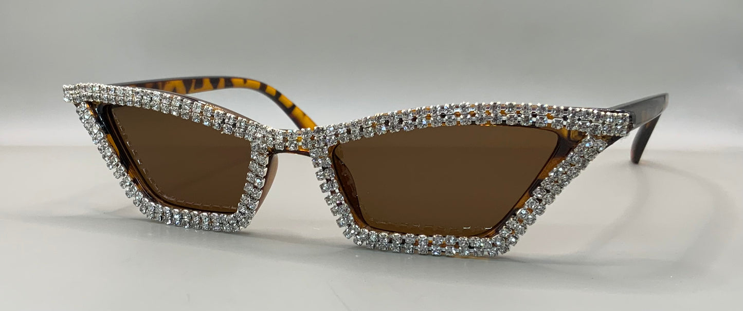Ladies cat eye diamanté sunglasses