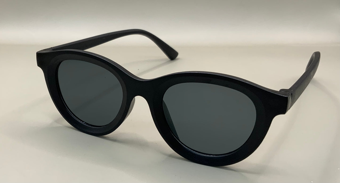 Kids retro sunglasses