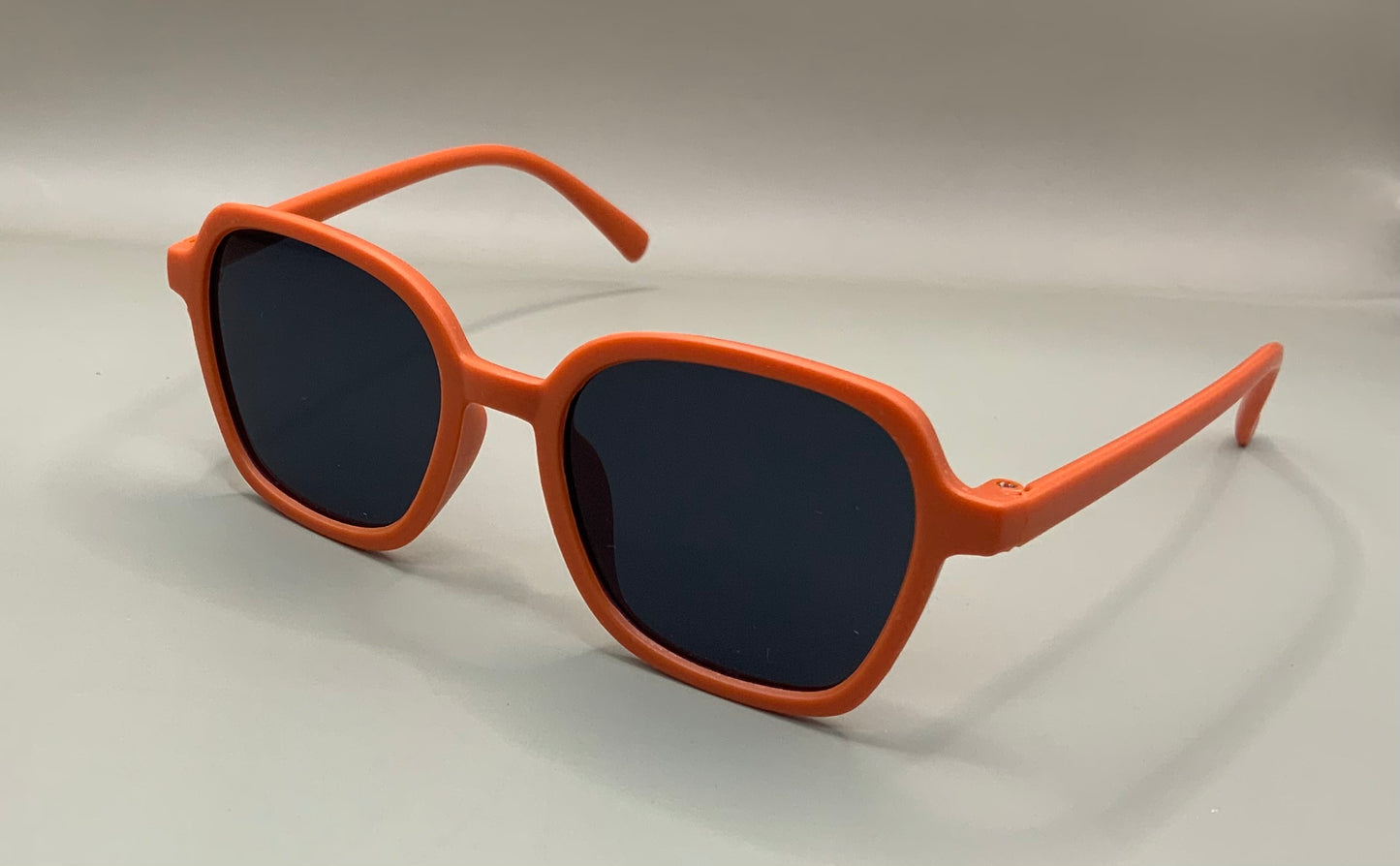 Kids retro square frame sunglasses