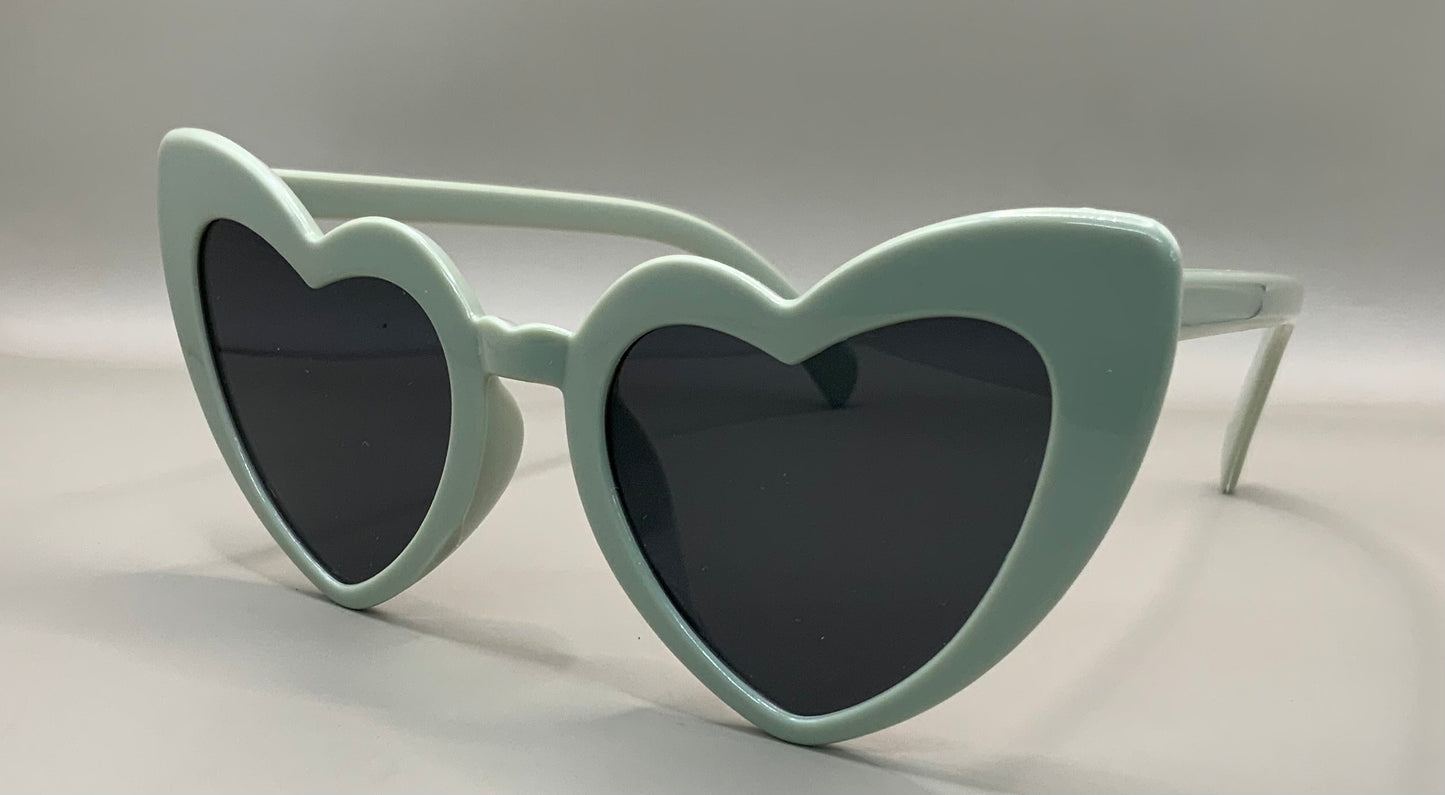 Ladies plain heart sunglasses