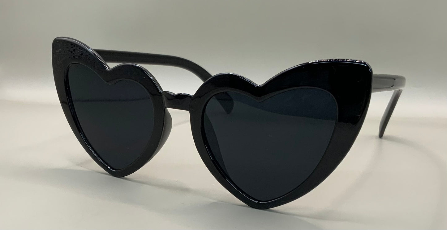 Ladies plain heart sunglasses
