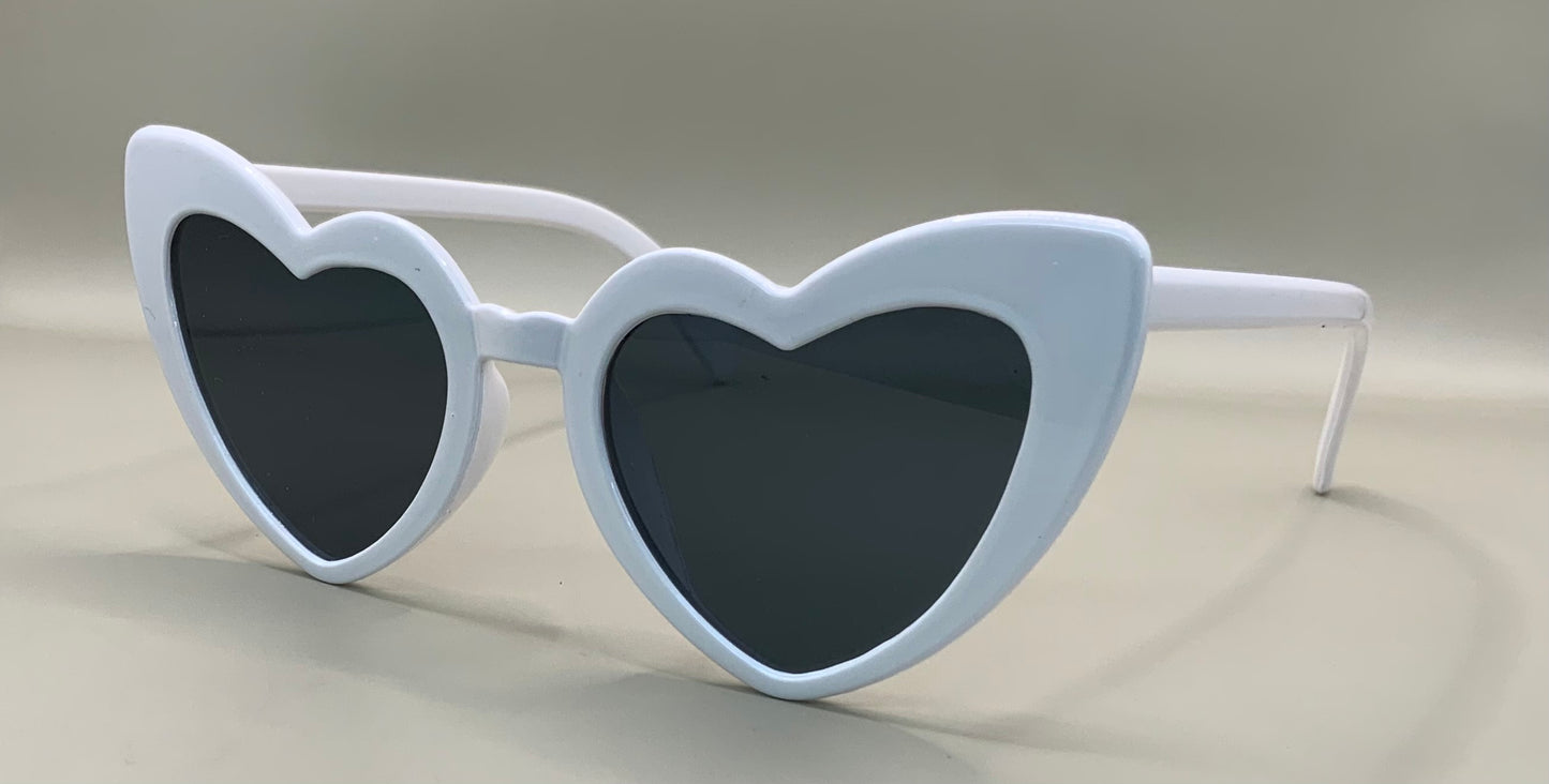 Ladies plain heart sunglasses