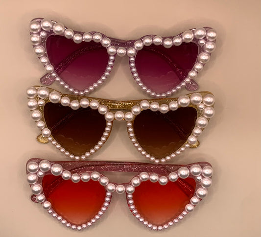 Ladies Pearl heart glitter sunglasses