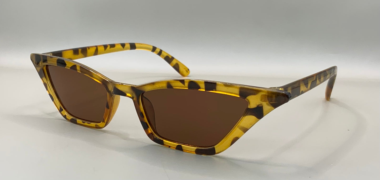 Ladies cat eye plain sunglasses