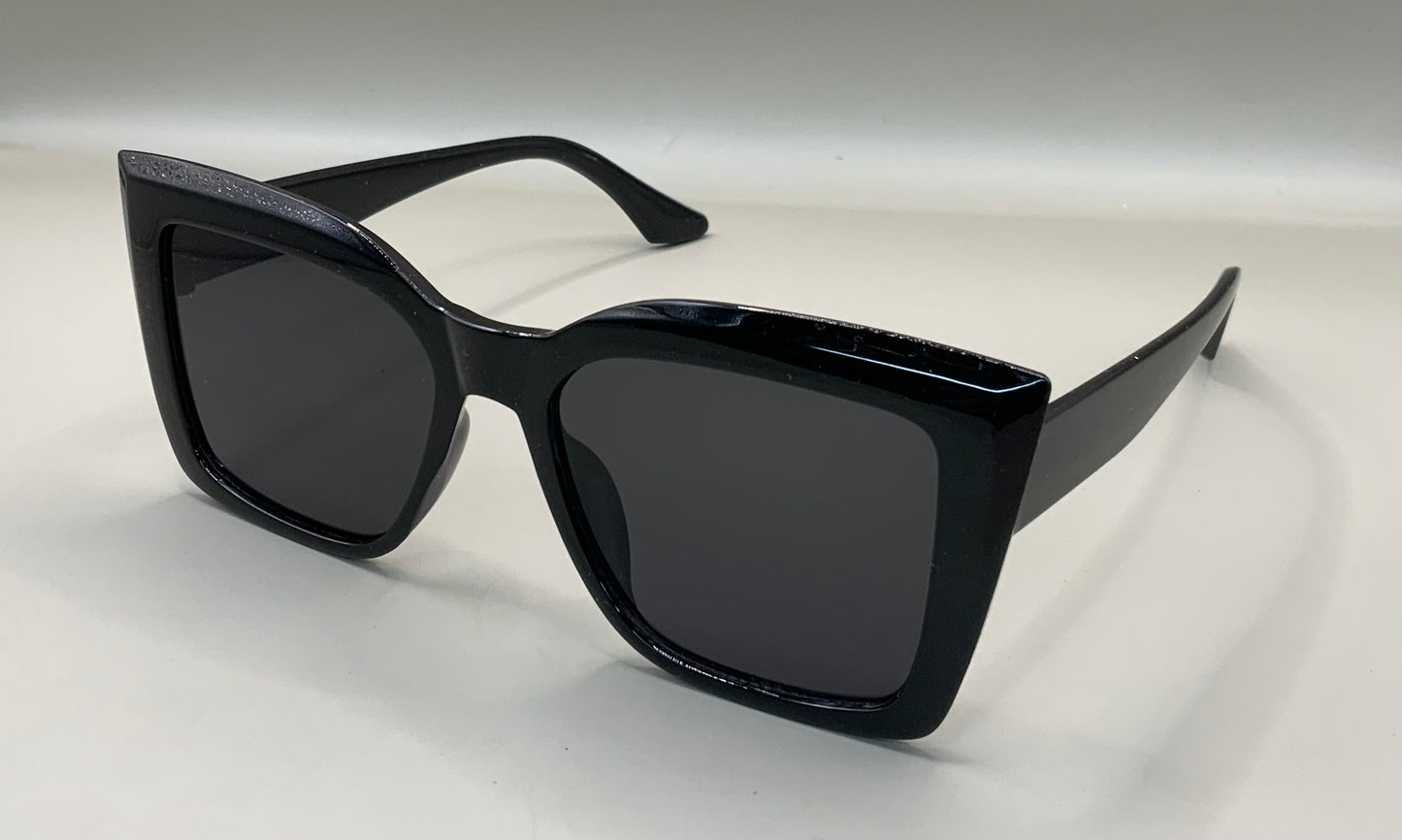 Ladies classic oversized cat eye sunglasses