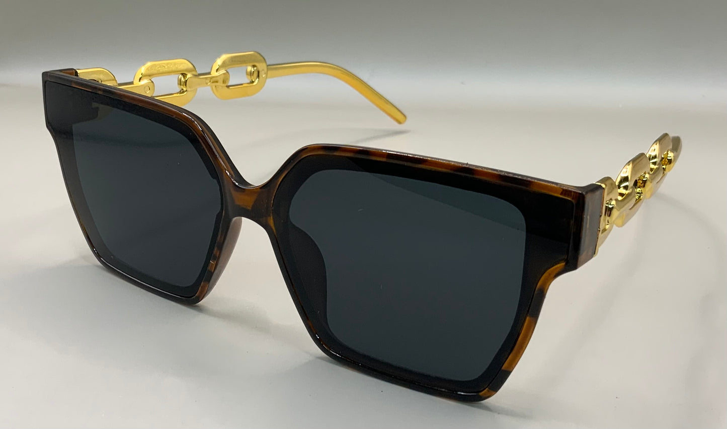Ladies square vintage sunglasses