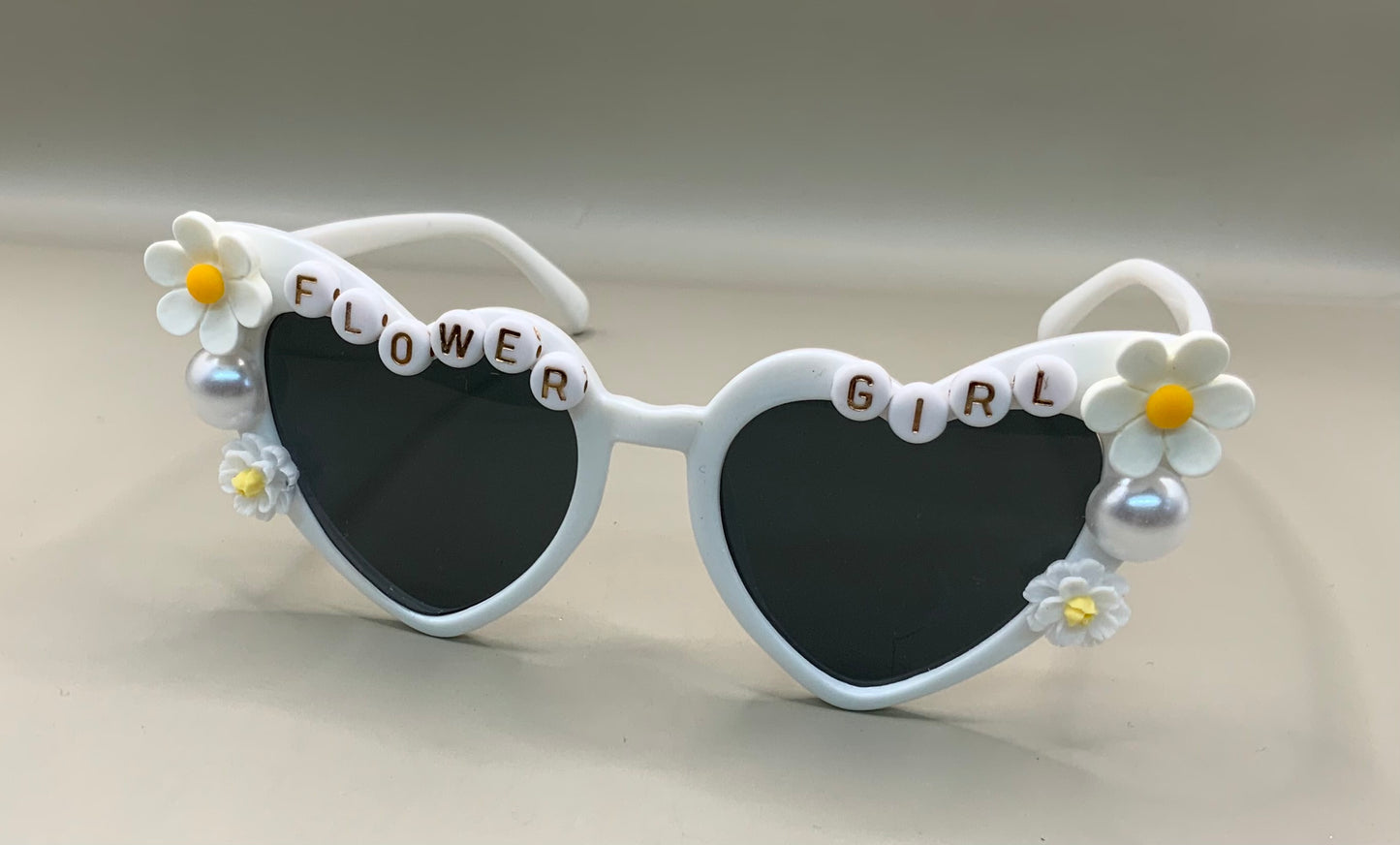 Flower girl sunglasses