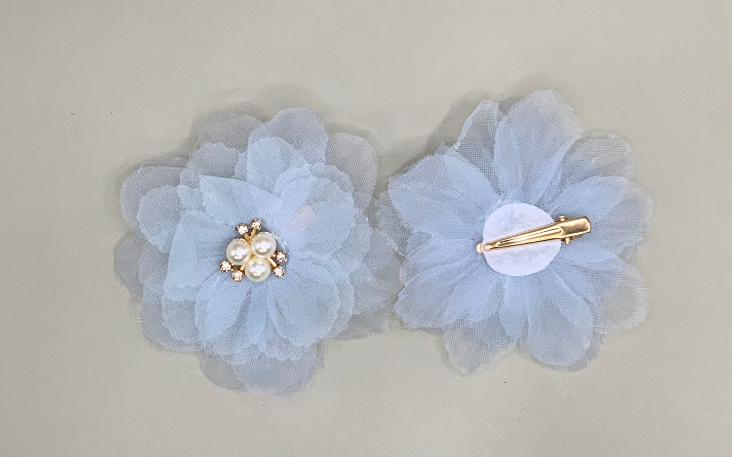 Flower hair clips